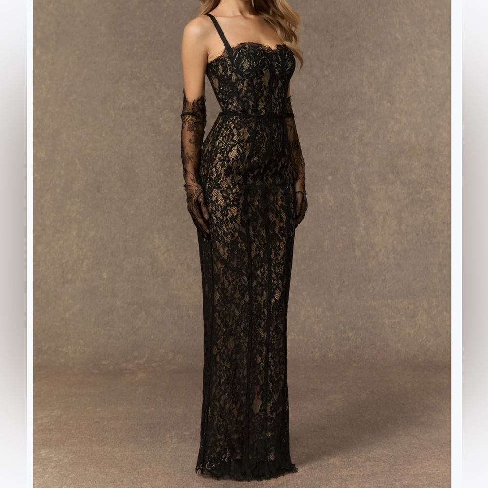 Lace Maxi Nude Under-layer Dress With Straps